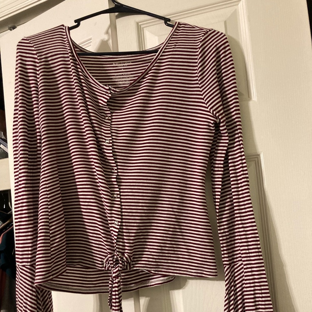 Bell sleeve Crop